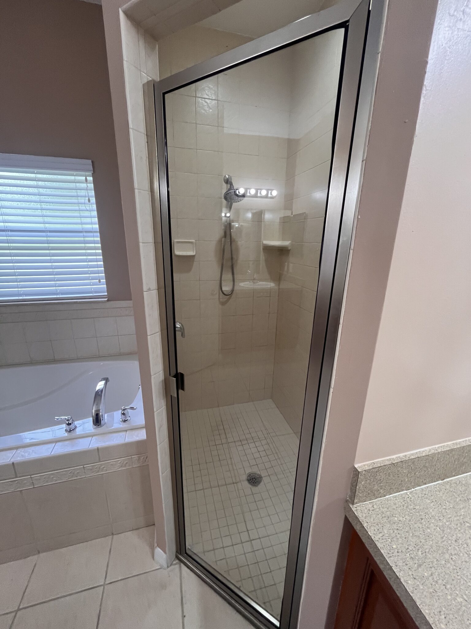 1911BR Updated Photo 9